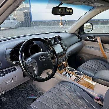 camry 2006: Toyota Highlander: 2010 г., 3.3 л, Автомат, Гибрид — 5