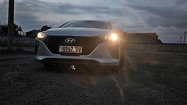 куплю тайота: Toyota Prius: 2018 г., 1.6 л, Электромобиль, Хэтчбэк — 5