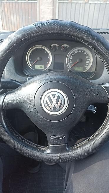 ford focus 3: Volkswagen Golf: 2003 г., Автомат, Газ, Хэтчбэк — 8