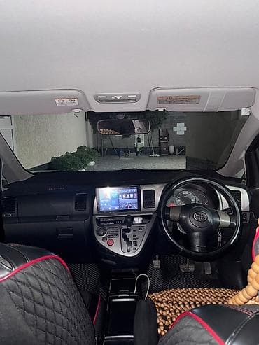 Toyota WISH: 2003 г., 1.8 л, Автомат, Бензин, Универсал — 6