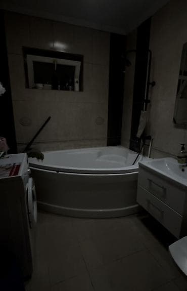 квар: 3 комнаты, 70 м², 3 этаж, Дизайнерский ремонт — 5