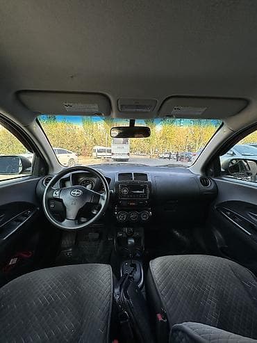 bcd com: Toyota Ist: 2009 г., 1.8 л, Автомат, Бензин, Хэтчбэк — 5