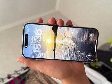 Техника и электроника: IPhone 17 Pro, Б/у, 256 ГБ, Серебристый, Кабель — 2