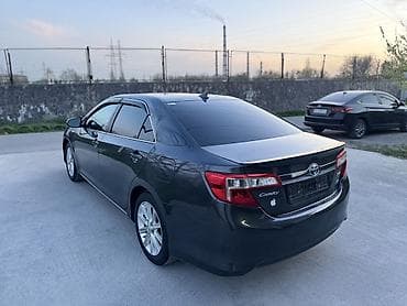 mersedes e320: Toyota Camry: 2012 г., 2.5 л, Вариатор, Гибрид, Седан — 5