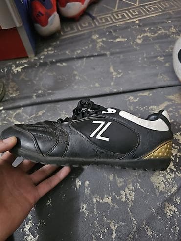 Футбольные бутсы/сороконожки для мини-футбола (TF) размер:39 - Тип