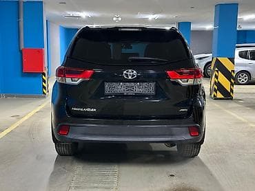 Продажа авто: Toyota Highlander: 2018 г., 3.5 л, Автомат, Бензин, Кроссовер — 3