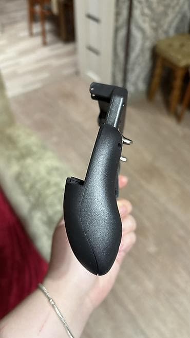 ps3 rebug: Беспроводной геймпад Sony DualShock 4 (CUH‑ZCT2) — цвет Glacier White — 9