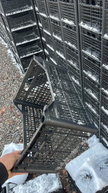 старый буфет: Пластиковый Ящик — 16