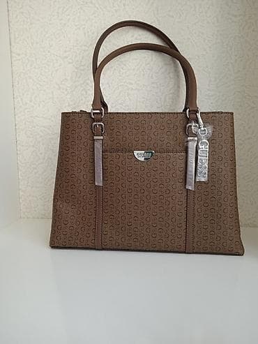 Сумка Guess, оригинал из Америки. Вместительная, большой размер, много