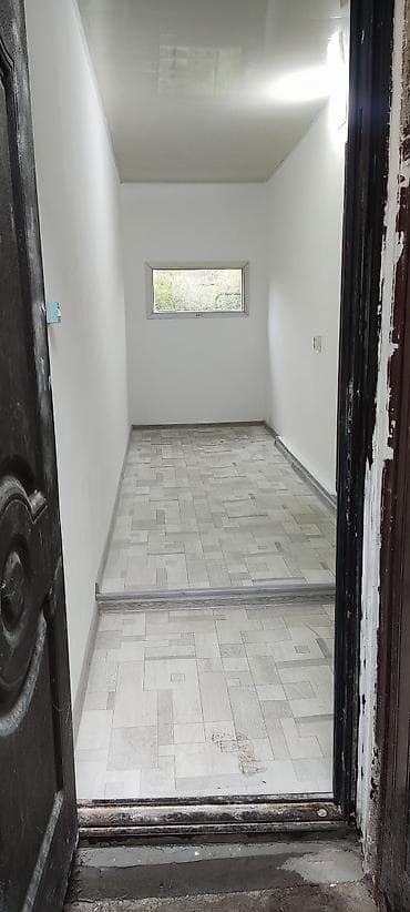 район баят: 16 м², С мебелью — 2