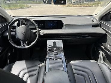машина tesla: BYD : 2022 г., Электромобиль, Кроссовер — 9