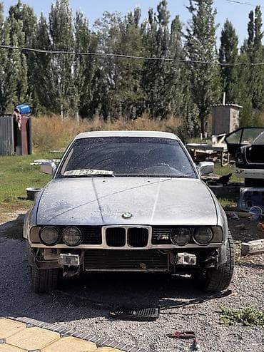 mazda 5: BMW 5 series: 1988 г., 2.5 л, Механика, Бензин, Седан — 5