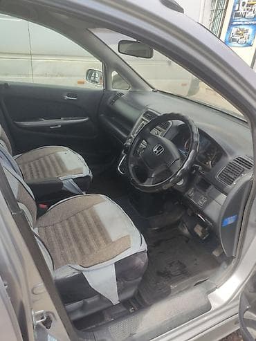 мереке авто сливы: Honda Stream: 2002 г., 2 л, Автомат, Бензин, Минивэн — 4