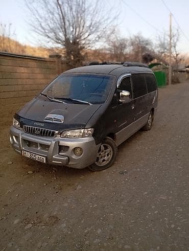 Hyundai H-1: 2001 г., Минивэн