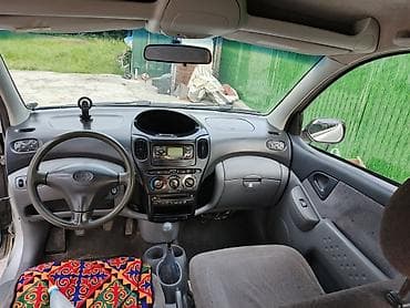 тайота ярис бампер: Toyota Yaris Verso: 2000 г., 1.3 л, Механика, Бензин, Минивэн — 7
