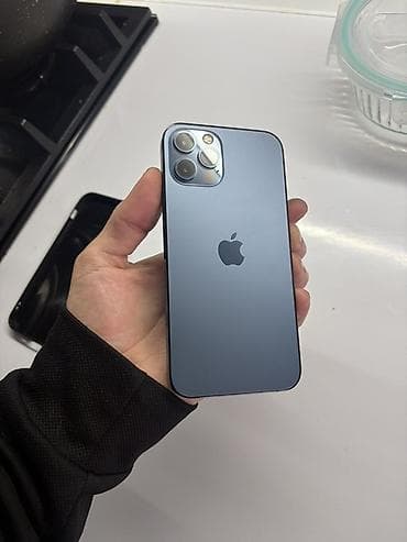 Apple iPhone: IPhone 12 Pro, Б/у, 128 ГБ, Pacific Blue, Защитное стекло, 82 % — 1