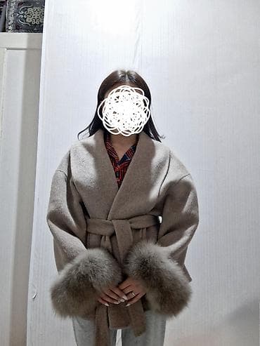 Личные вещи: СРОЧНО! Шикарная тёплая накидка с мехом. Мягкая ткань, свободная — 3