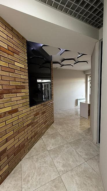 Продажа офисов: Продажа офисов 284 м², С ремонтом, Без мебели, Многоэтажное здание, 1 этаж — 5