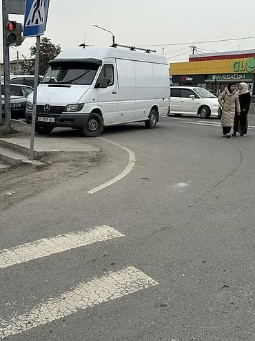 v class аренда: Mercedes-Benz Спринтер: 2000 г., 2.7 л, Механика, Дизель, Фургон — 2