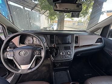 transporter multivan: Toyota Sienna: 2018 г., 3.5 л, Автомат, Бензин, Минивэн — 6