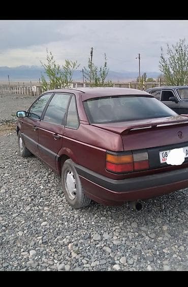 решетка радиатора харриер: Volkswagen Passat: 1990 г., 1.8 л, Механика, Бензин, Седан — 3