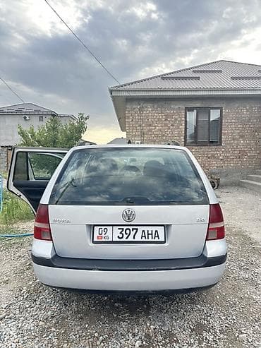 салон гольф 4: Volkswagen Bora: 1999 г., Механика, Бензин, Универсал — 3