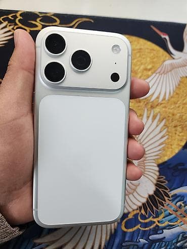 IPhone 17 Pro, Новый, 256 ГБ, Серебристый, Кабель, 100 %