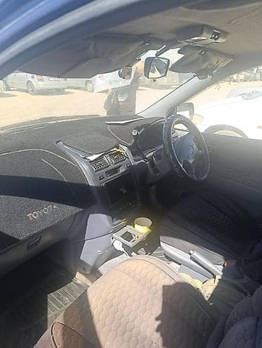 Toyota: Toyota Ipsum: 1997 г., 2 л, Автомат, Бензин, Универсал — 4