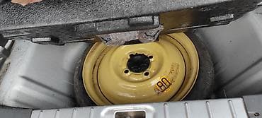 стеклоочистители: Daihatsu Cuore: 2008 г., Бензин, Хэтчбэк — 6