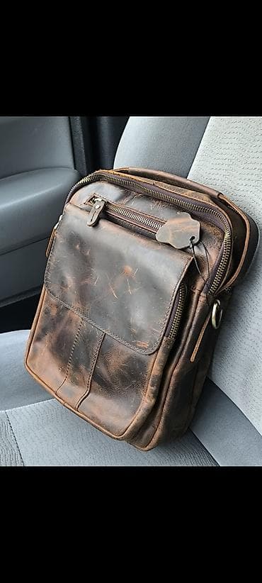 Винтажная кожаная сумка-мессенджер/планшет. идеально для документов