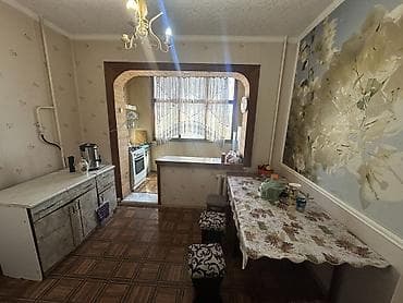 6 микрорайон квартира: 2 комнаты, 60 м², 106 серия, 7 этаж, Старый ремонт — 5