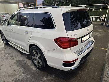 4: Mercedes-Benz GL-Class: 2012 г., 4.7 л, Бензин — 3