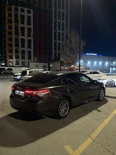 camry 5: Toyota Camry: 2019 г., 2.5 л, Автомат, Гибрид, Седан — 3