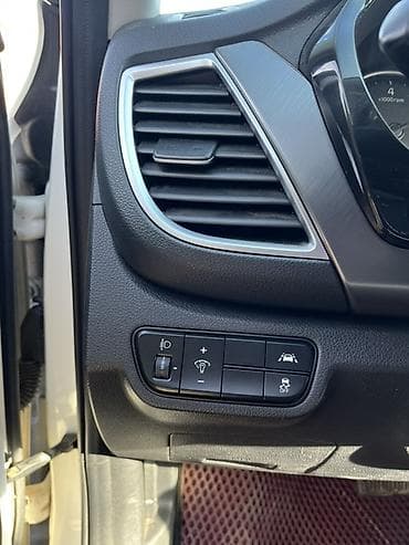 усилитель музыки: Kia Seltos: 2019 г., 1.6 л, Автомат, Бензин, Кроссовер — 6