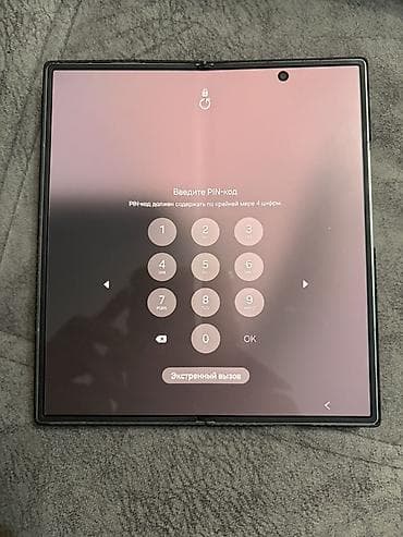 z fold 3: Samsung Galaxy Z Fold 7, Б/у, 512 ГБ, цвет - Серебристый, 1 SIM, eSIM — 3