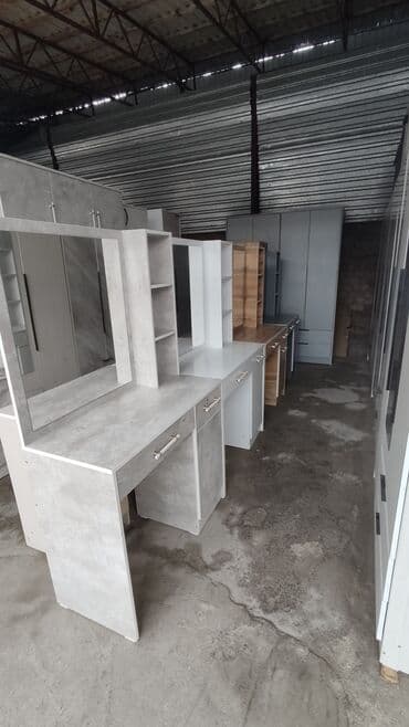 Комод для одежды, Новый, С зеркалом, ЛДСП, цвет - Белый, Оранжевый, Синий, Бесплатная доставка