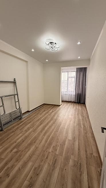 golden hous: 71 м², Без мебели — 3