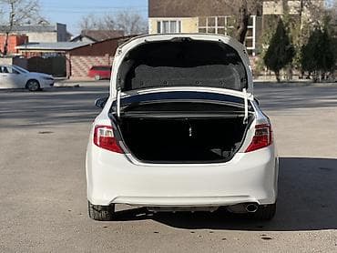 Toyota: Toyota Camry: 2012 г., 2.5 л, Вариатор, Гибрид, Седан — 9