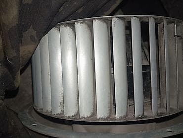 моем ковры: Профессиональная очистка и обслуживание кухонной вытяжки и вентиляции — 1