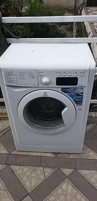 Стиральная машина Indesit (фронтальная загрузка) - Загрузка: до 6 кг