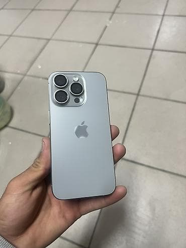 IPhone 15 Pro, Б/у, 256 ГБ, Natural Titanium, 85 %