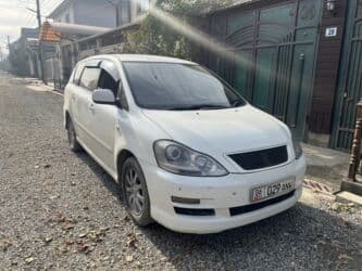 машина для инвалидов: Toyota Ipsum: 2003 г., 2.4 л, Автомат, Бензин, Минивэн — 2