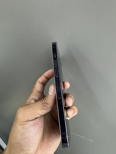 meta 3: IPhone 14 Pro, Deep Purple — 9