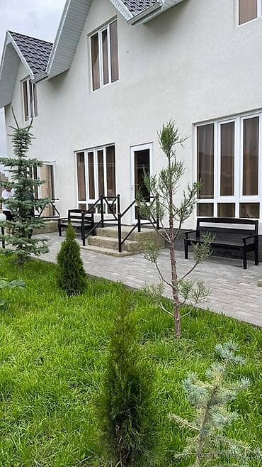 дом ночь: Гостевые домики у пляжа Есть два типа Двух этажные таунхаусы И одно — 7