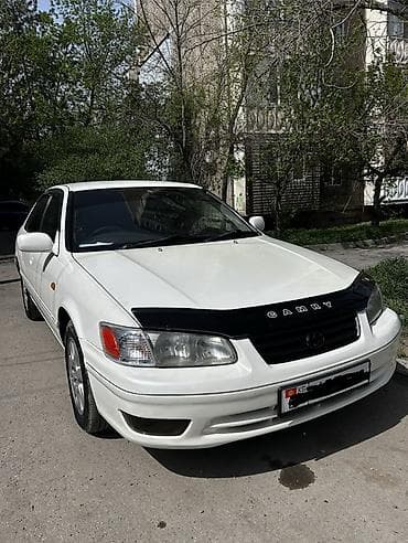 Toyota Camry: 2000 г., 2.2 л, Автомат, Бензин, Седан