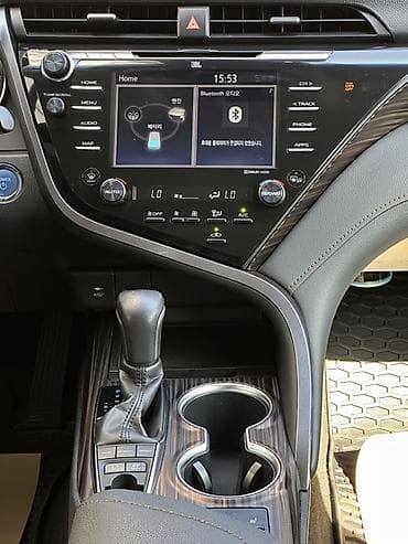 es 200: Toyota Camry: 2018 г., Гибрид, Седан — 8