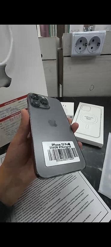 core i5 9400f: IPhone 13 Pro, 256 ГБ Характеристики и особенности: - Память: 256 GB — 1
