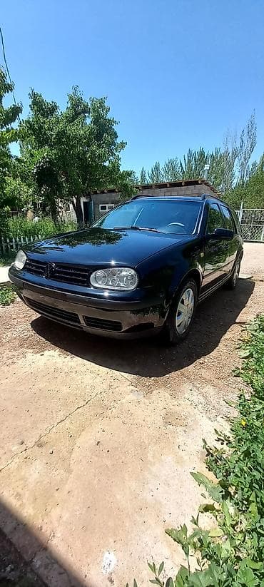 авто в такси: Volkswagen Golf Variant: 2000 г., 1.6 л, Механика, Бензин, Универсал — 5
