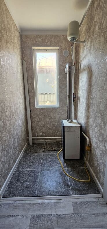 дома и участки в бишкеке: Полдома, 49 м², 3 комнаты, Собственник, Косметический ремонт — 11