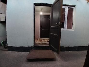 с отдельным входом: Комната берилет балдарга или жаш семьяга, адрес дордой душу жок туалет — 3